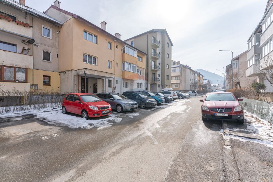 2 room Apartment for sale, Central area