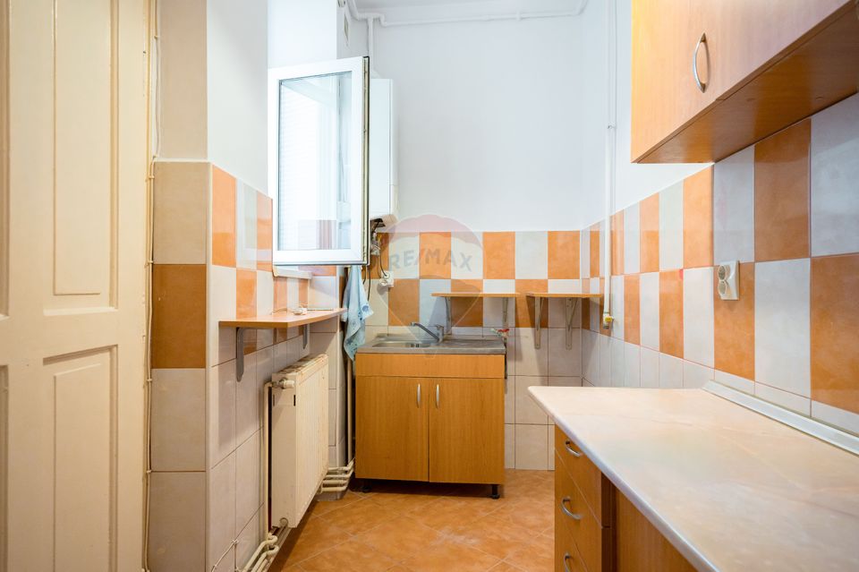 Ocazie! Garsoniera de vânzare pe Muresenilor, etaj 1, Centrul Istoric