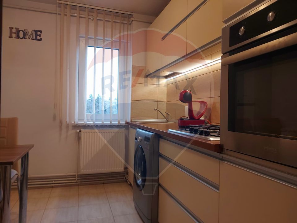 Apartament cu 3 camere de închiriat în zona Astra!