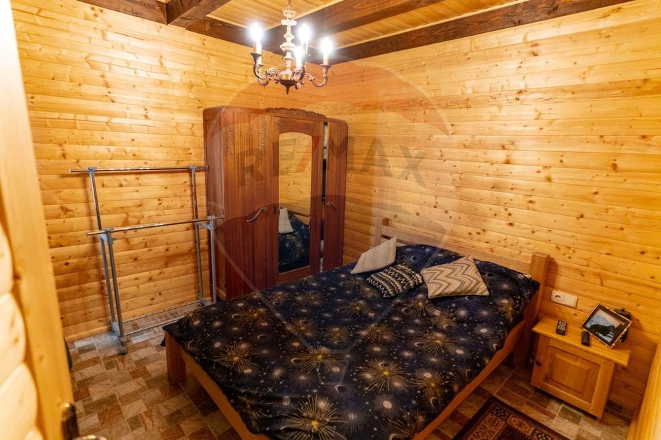 Casă din lemn Ribita,jud Hunedoara