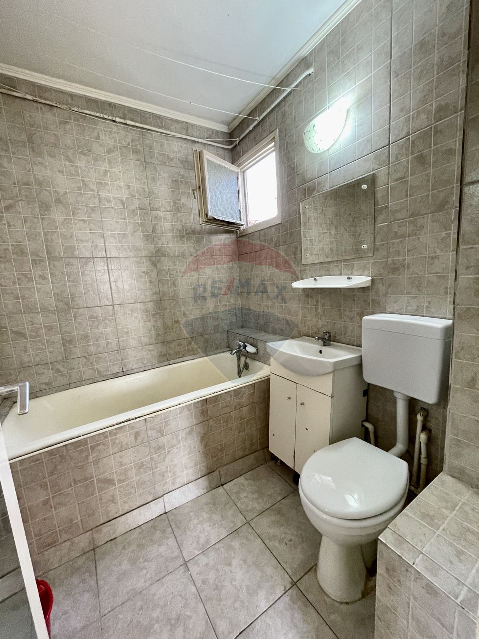 Apartament cu 2 camere decomandat Sos. Giurgiului