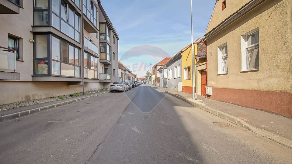 3 room House / Villa for sale, Brasovul Vechi area