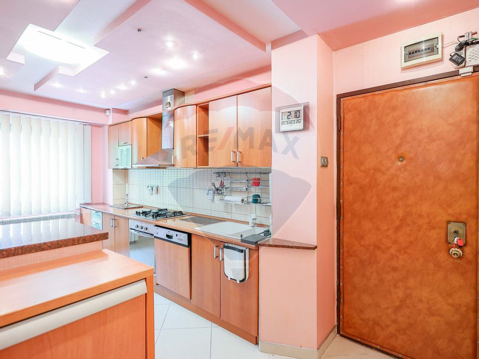 3 room Apartment for sale, Nufarul area