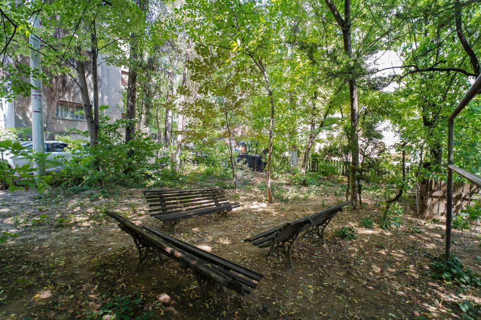 Apartament cu 4 camere de vânzare în zona Piața Unirii