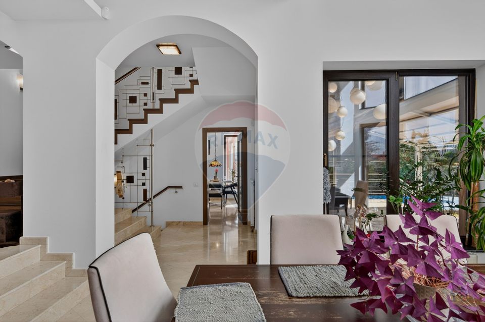 Vila cu design spectaculos, tehnologie smart & lifestyle complet