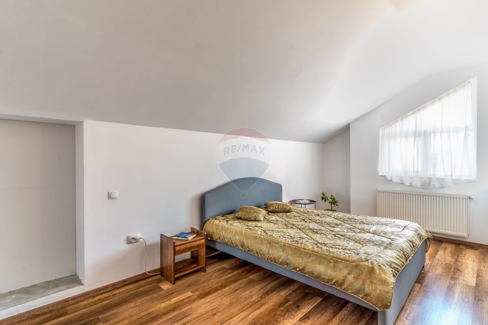 Apartament cu 4 camere de vânzare I Str. Eroilor