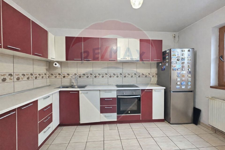 5 room House / Villa for sale