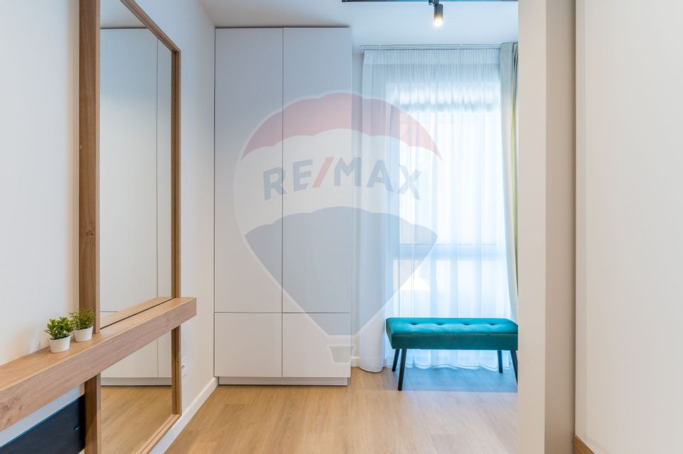 Apartament/Penthouse de lux cu 3 camere de închiriat în Zorilor