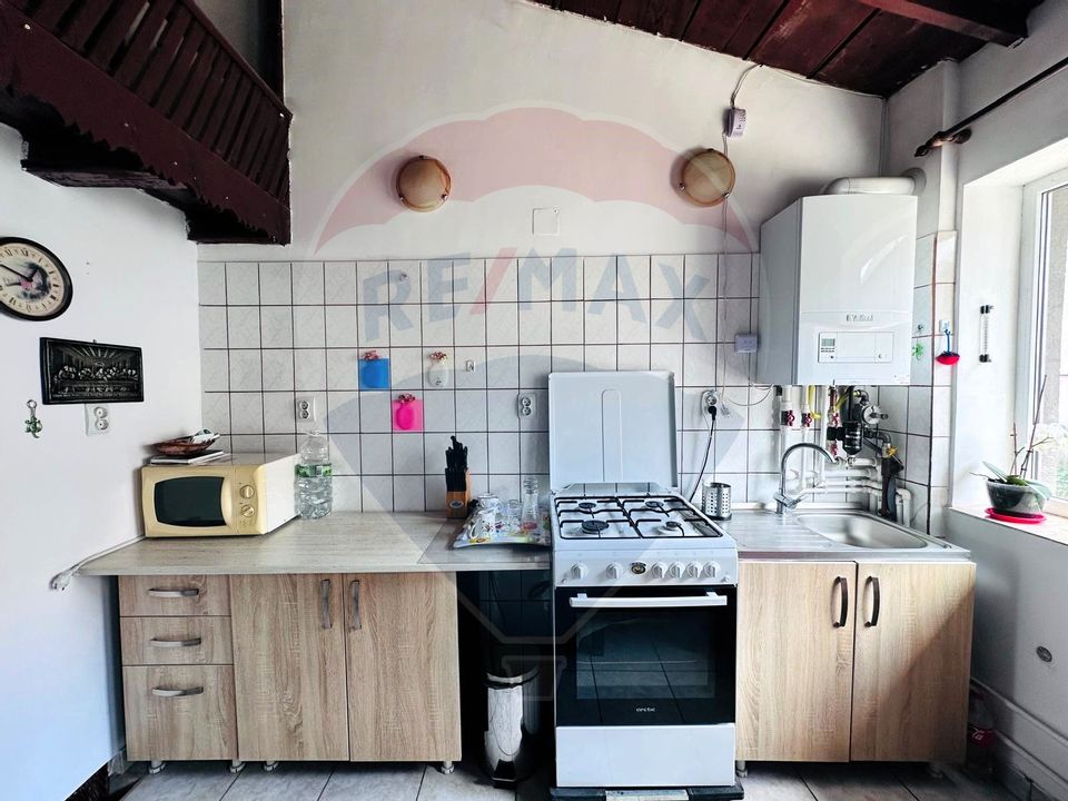 Casa Individuala cu Teren Generos si Gradina Superba in Darasti-Ilfov