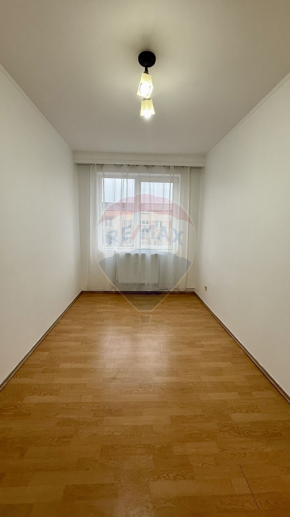 Apartament cu 3 camere de închiriat str. George Cosbuc/Pet friendly