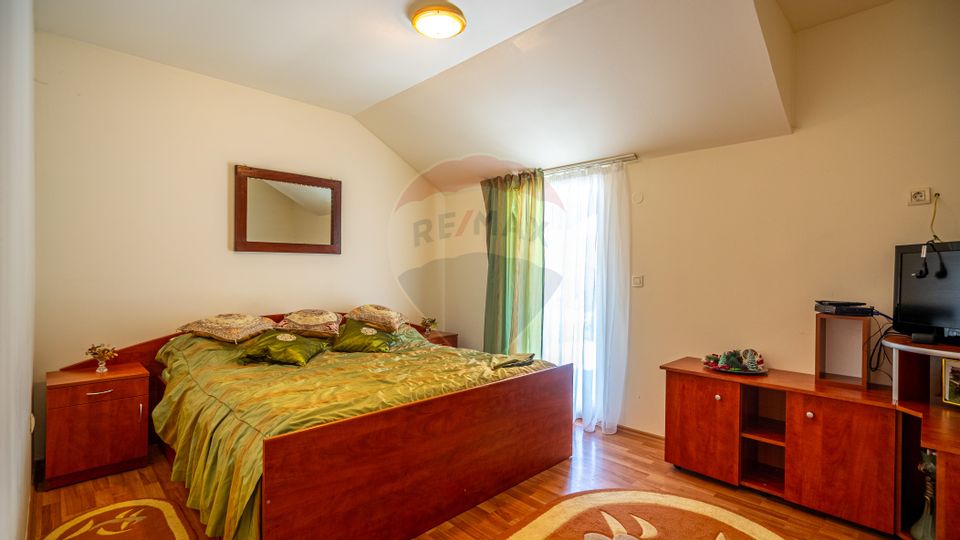 5 room House / Villa for sale