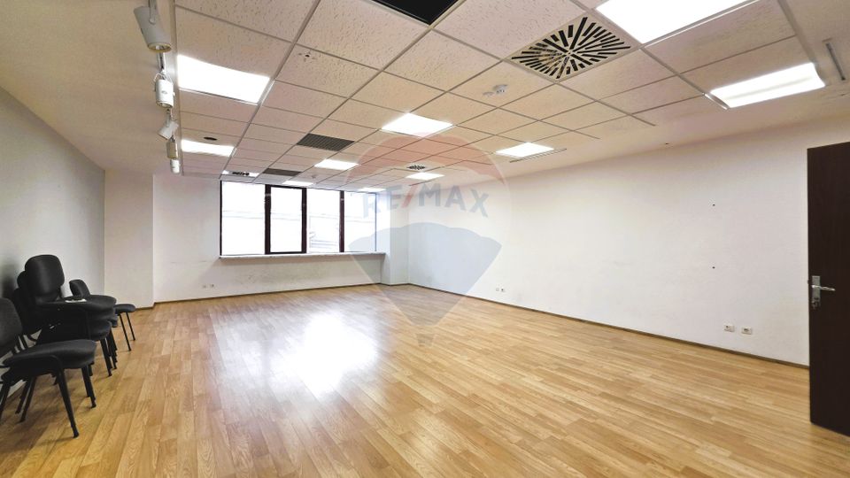 Închiriere birou in Brașov, 60 mp open-se pe Bulevardul Vlahuță