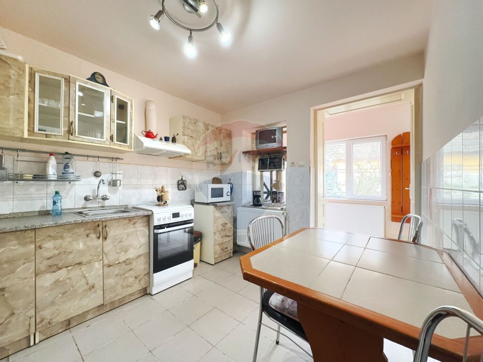 Teren generos cu o casă locuibilă în Timișoara, cartier Freidorf, pe s