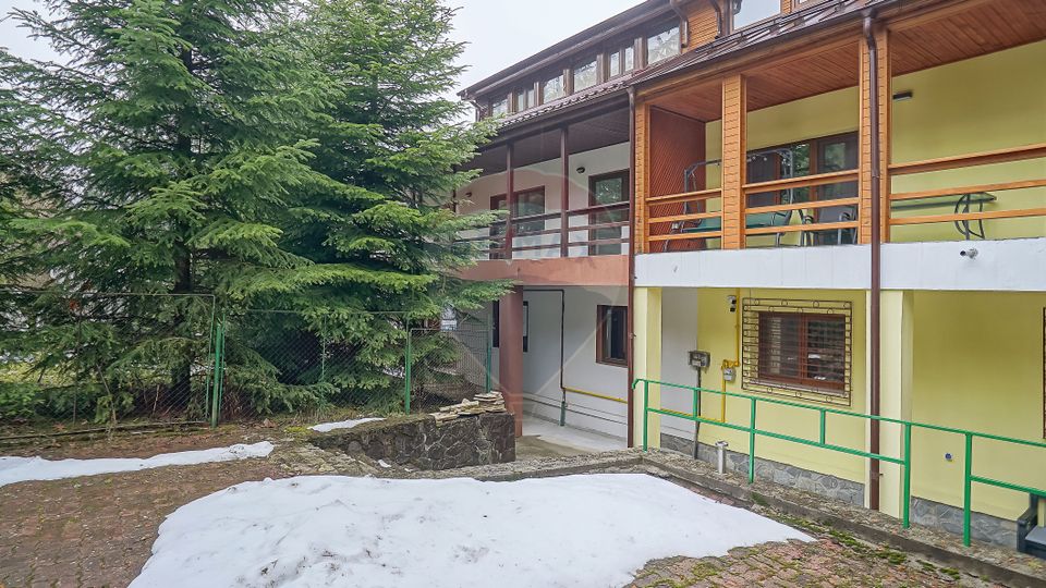 0% comision | Casă 6 camere | Centrală proprie | Predeal |