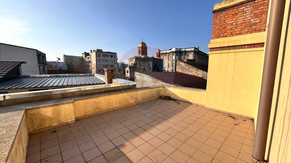 Vila de vanzare in zona peninsulara Constanta