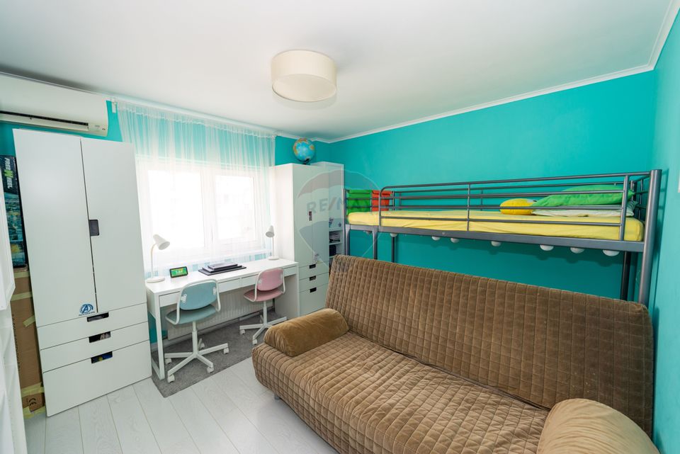 Apartament 3 camere de vanzare Timpuri Noi, Loc parcare ADP si Boxa