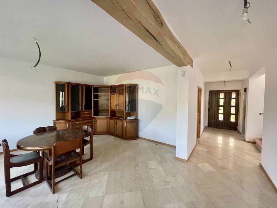 5 room House / Villa for sale, Sud area