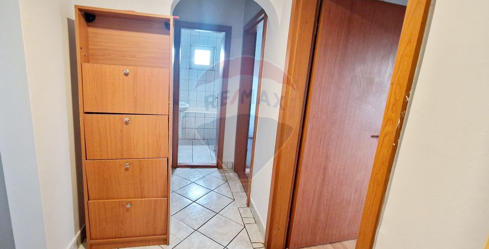 3 room Apartment for rent, Aurel Vlaicu area