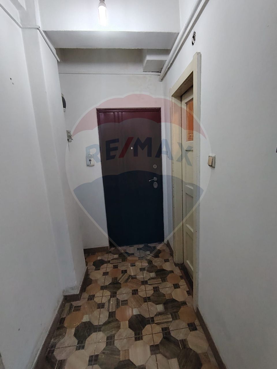 26sq.m Office Space for rent, Semicentral area