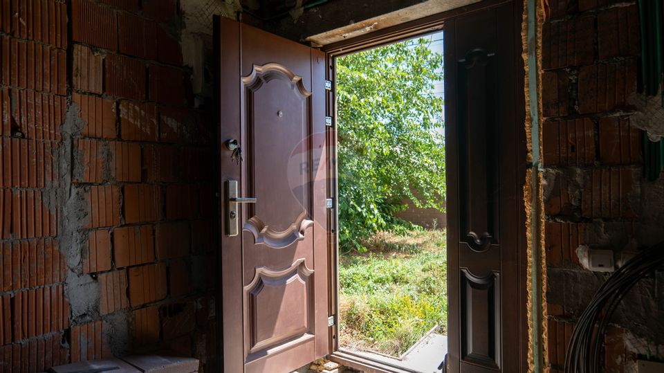 5 room House / Villa for sale, Central area