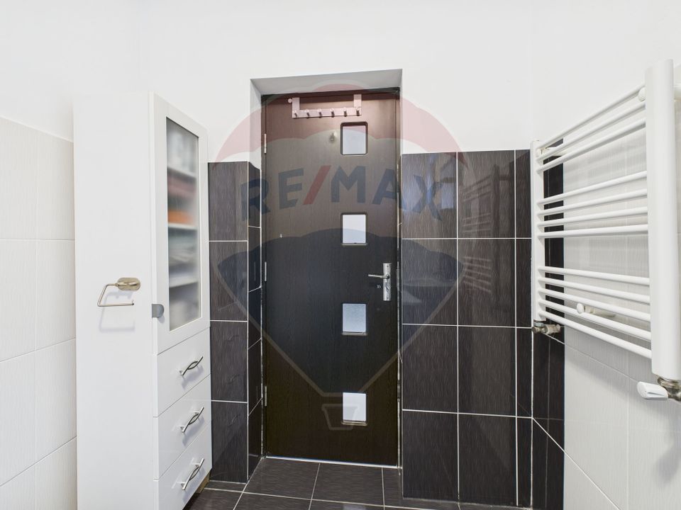 5 room House / Villa for sale