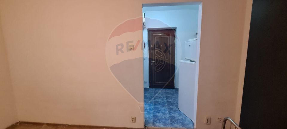 Vanzare apartament cu 1camera,  zona Pantelimon - Piata Delfinului