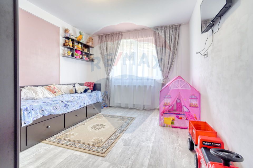 2 room Apartment for sale, Tractorul area