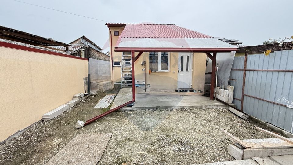 Casă / Vilă cu 3 camere de închiriat în zona Giurgiului