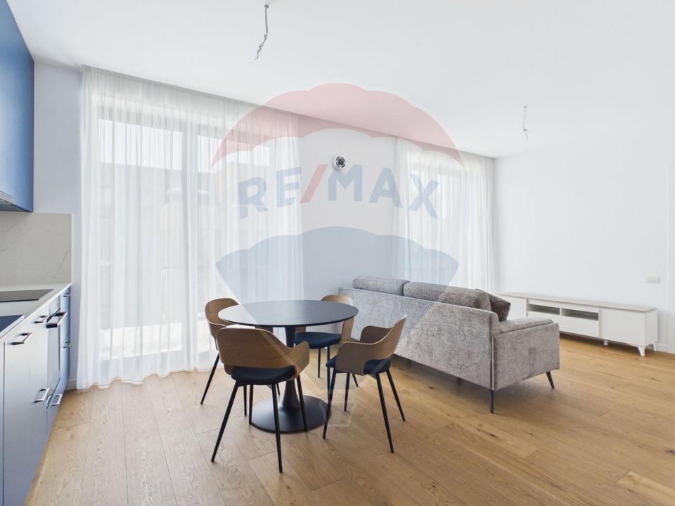 Bright apartment, 2 rooms, parking included, Amber Forest vat included