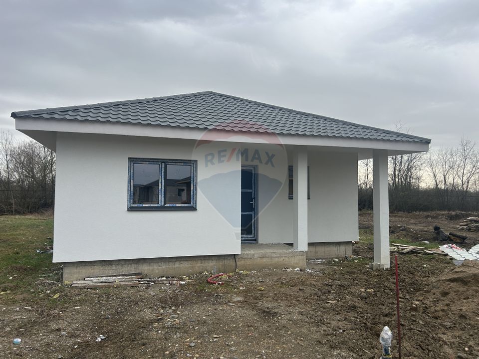 4 room House / Villa for sale
