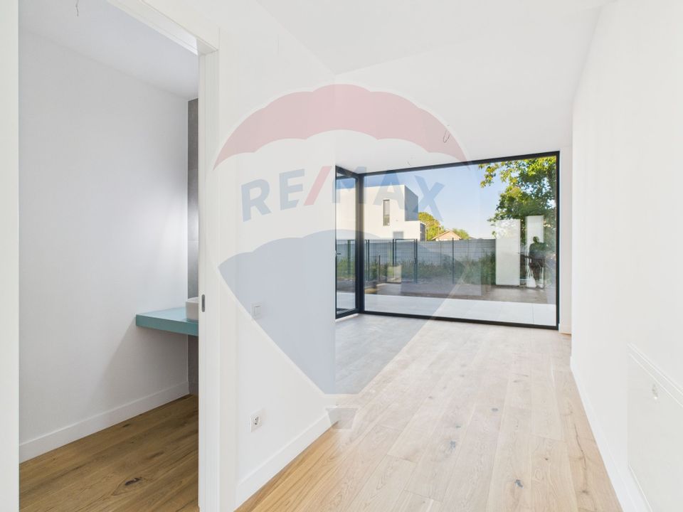 Vila moderna cu finisaje premium in Amber Forest – zona de Nord