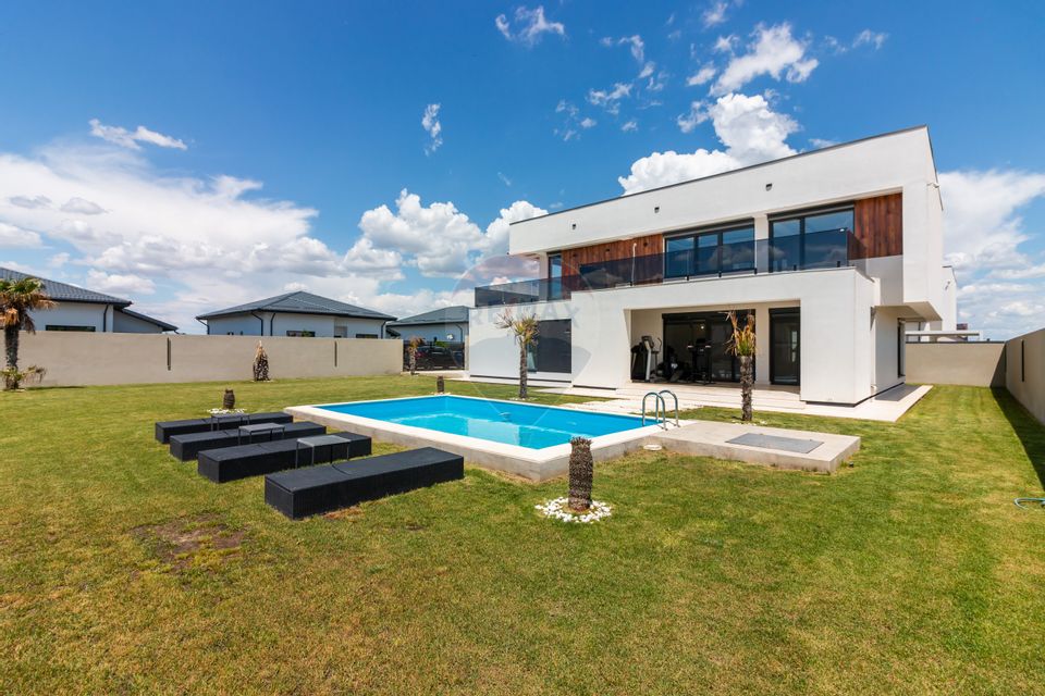 Vila Luxury de Vanzare in Balotesti