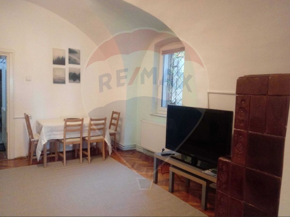 2 room Apartment for rent, Ultracentral area