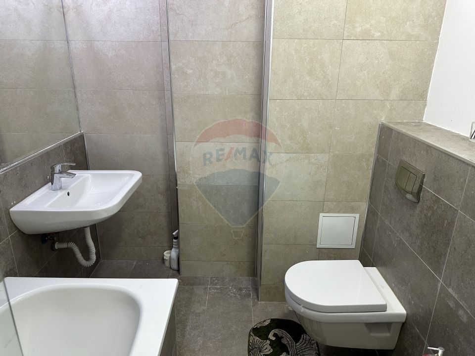 De vânzare apartament cu 2 camere Nord - 87 mp