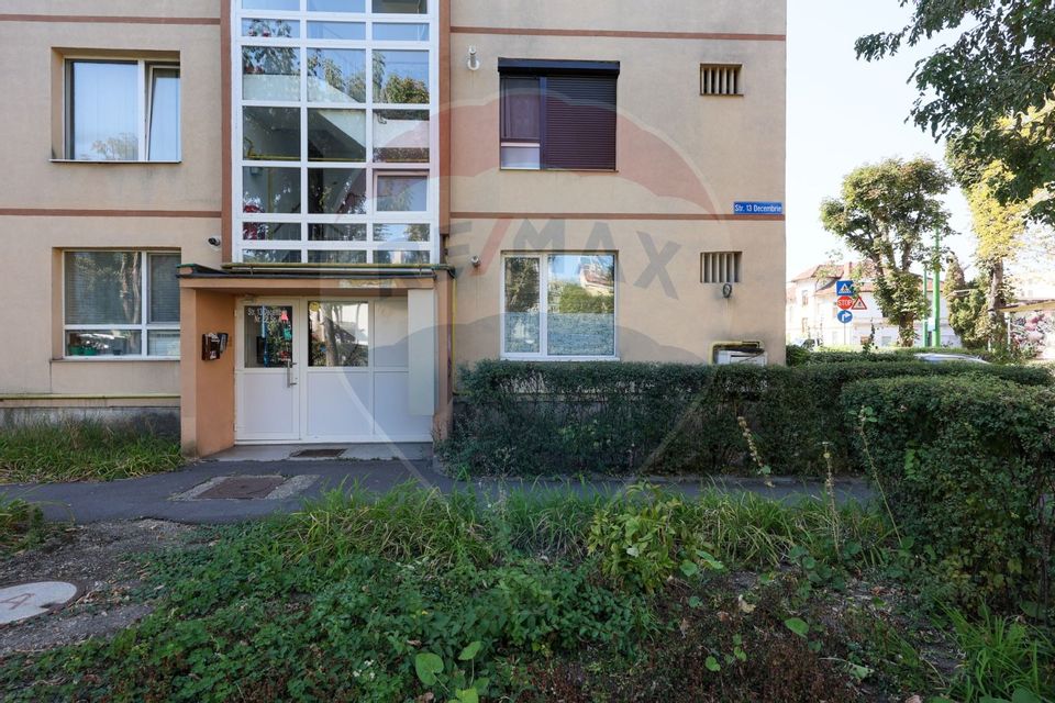 SPATIU COMERCIAL | 47MP | COMISION 0% | ZONA ONIX | AFISARE LOGO