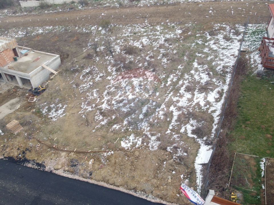 Teren de Vânzare în Salicea – Autorizație de Construire comision 0%