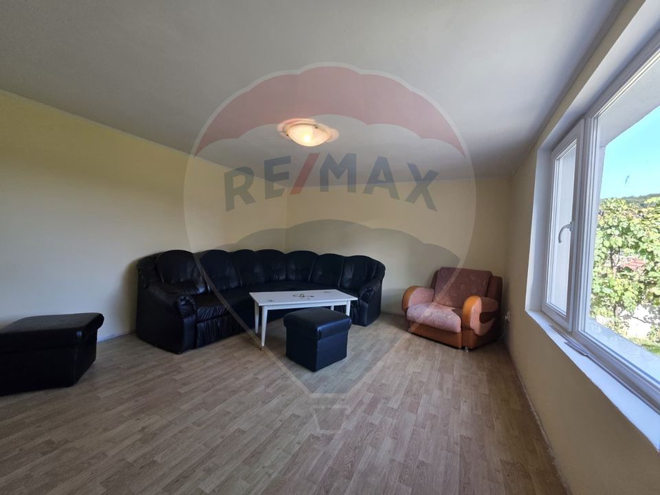 Casă / Vilă de vânzare in Medias, str. Ghioceilor