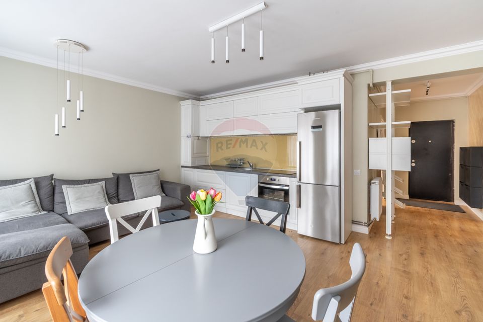 Penthouse de inchiriat cu terasa si jacuzzi | Donath Park