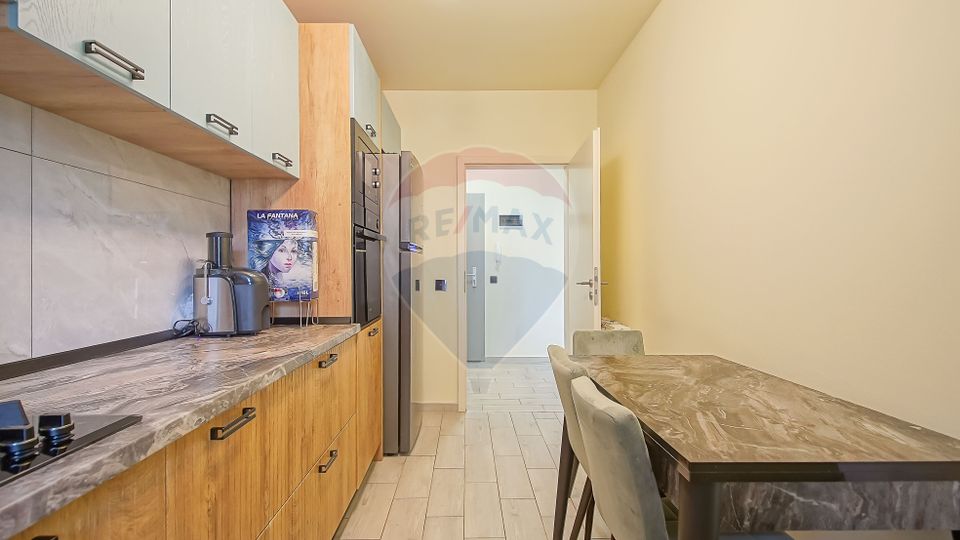 COMMISSION 0| 3 BEDROOMS|2 BATHROOMS| PREMIUM FURNISHED|14 MP BALCONY