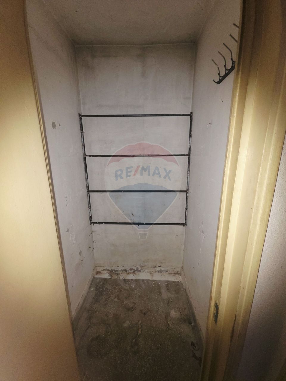 3 room Apartment for sale, Central area