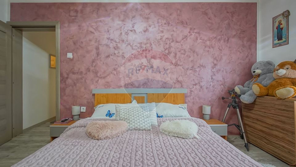 (Rezervat) Apartament cu 3 camere de vânzare, Florilor Râșnov