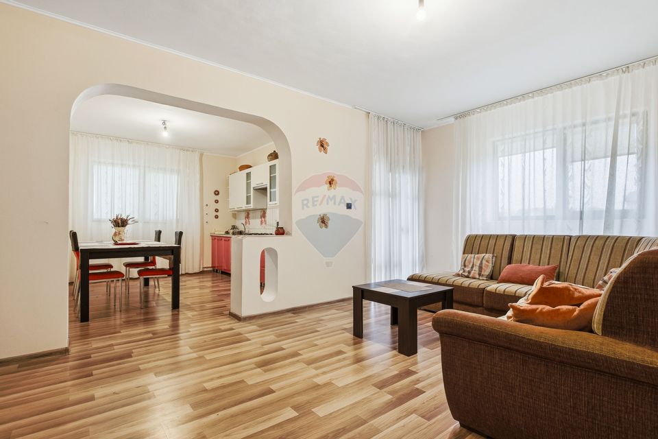 6 room House / Villa for sale, Central area