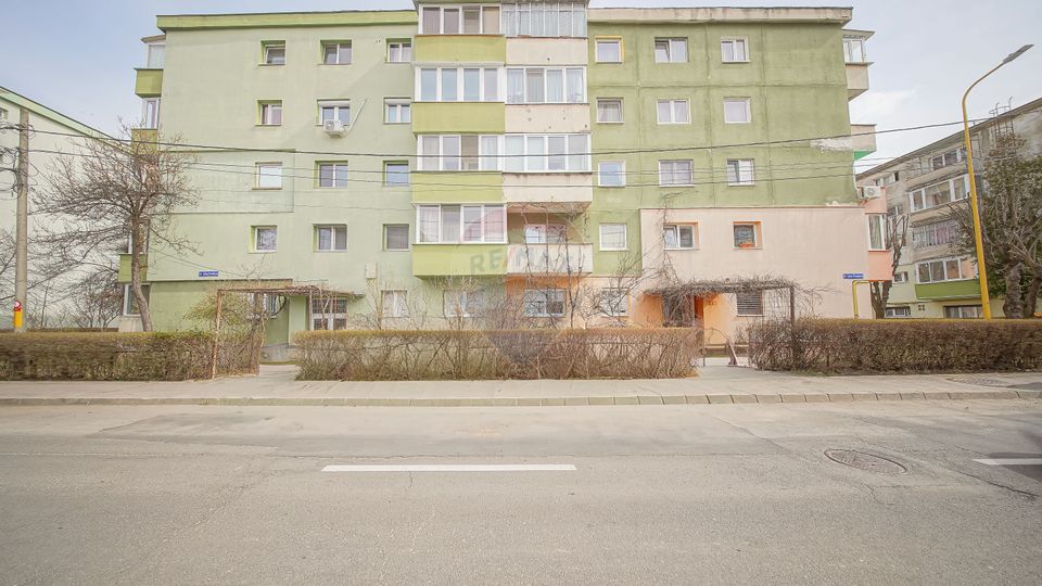 0 Comision | 3 camere 57mp | 2 balcoane | Boxa