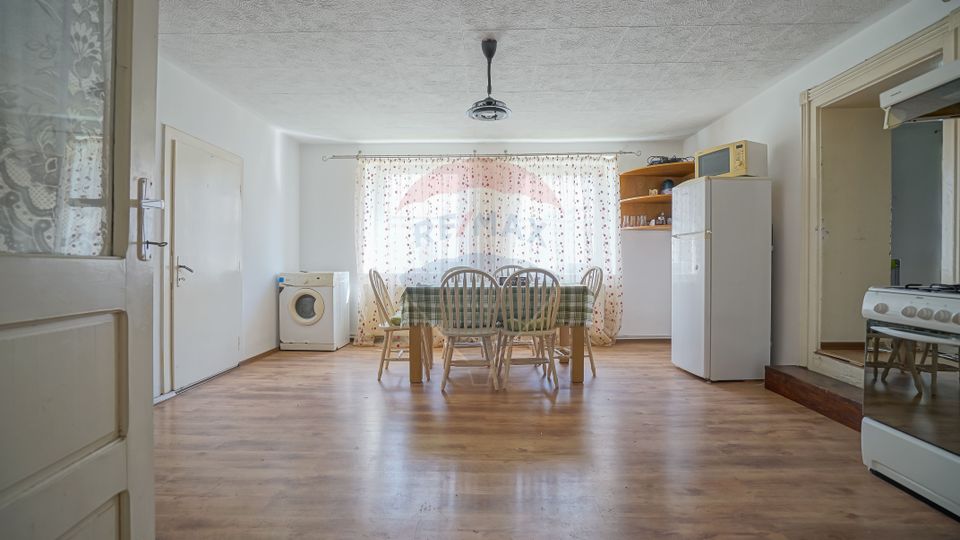 Cristian, locuinta saseasca, curte comuna