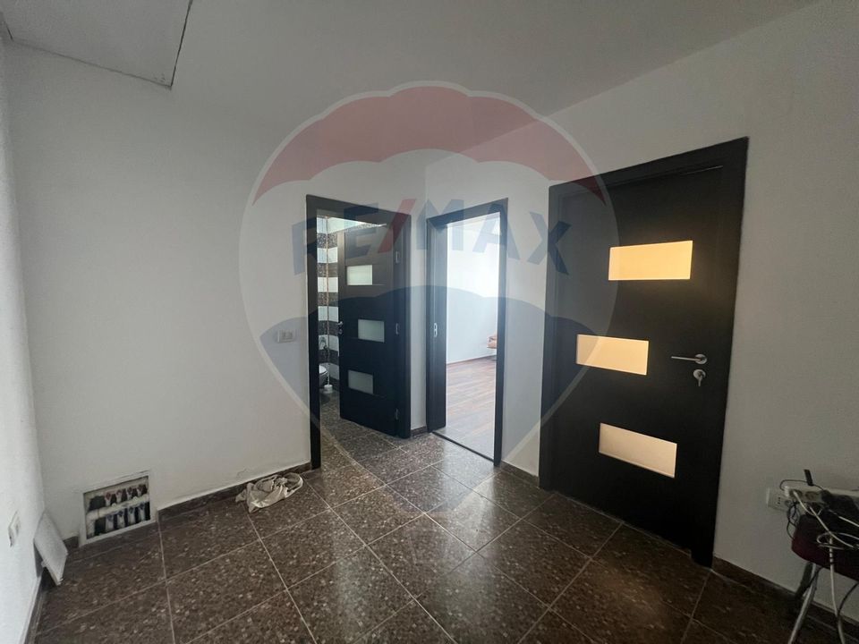 4 room House / Villa for sale