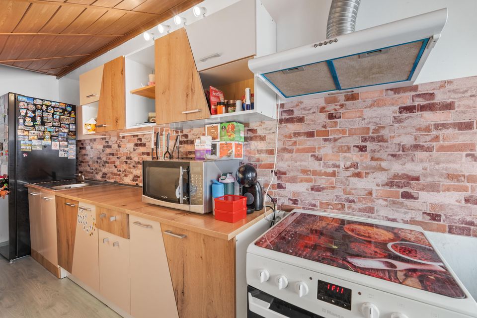 Casă / Vilă cu 6 camere de vânzare - Oraselul Copiilor