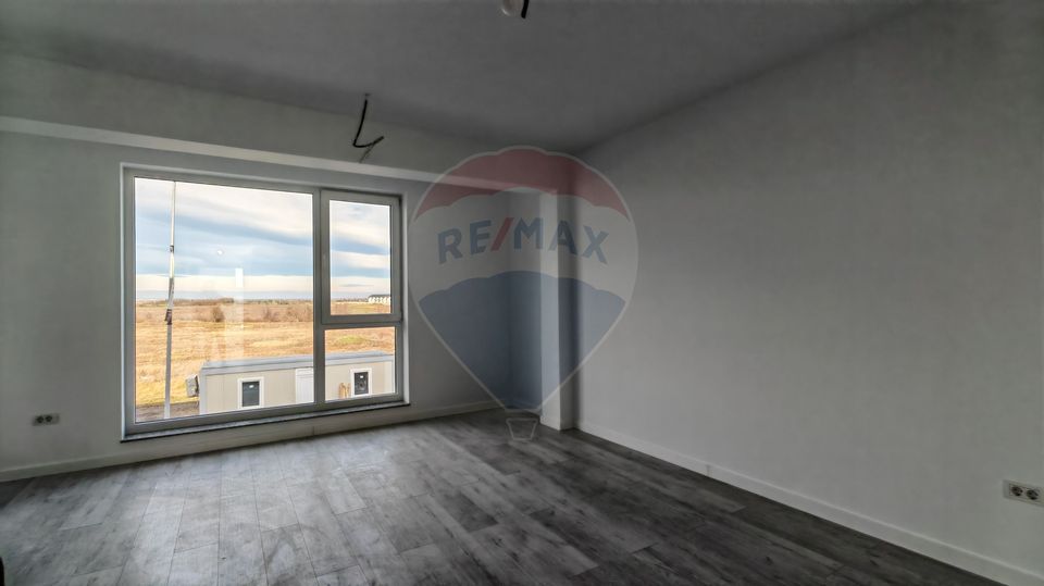 Apartament cu 2 camere de vânzare Tunari