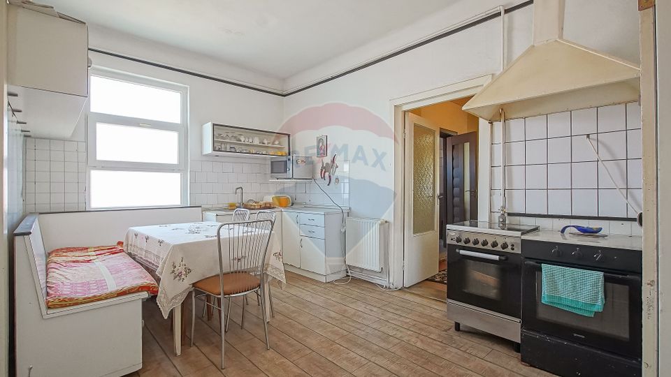 Casă cu 7 Camere + Spațiu Comercial, Oportunitate Rară, Comision 0%