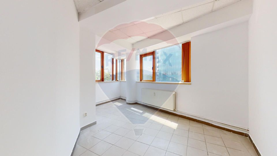 Office space (4-5) of 130sqm for rent in the Calea Plevnei area