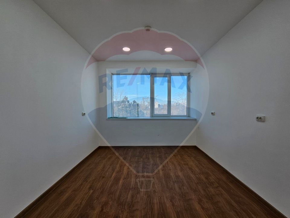 Spatiu birouri de 240 mp în Zona Industriala - Iasi